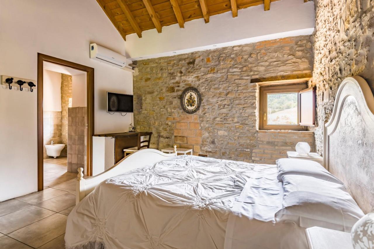 Agriturismo Il Salice Tizzano Val Parma Exterior photo